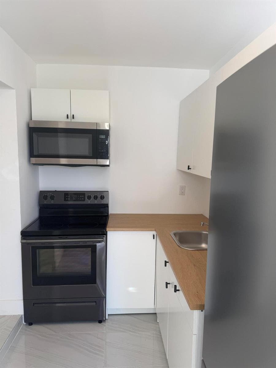 Apartment at 8211 BISCAYNE Boulevard # 3, Miami FL 33138