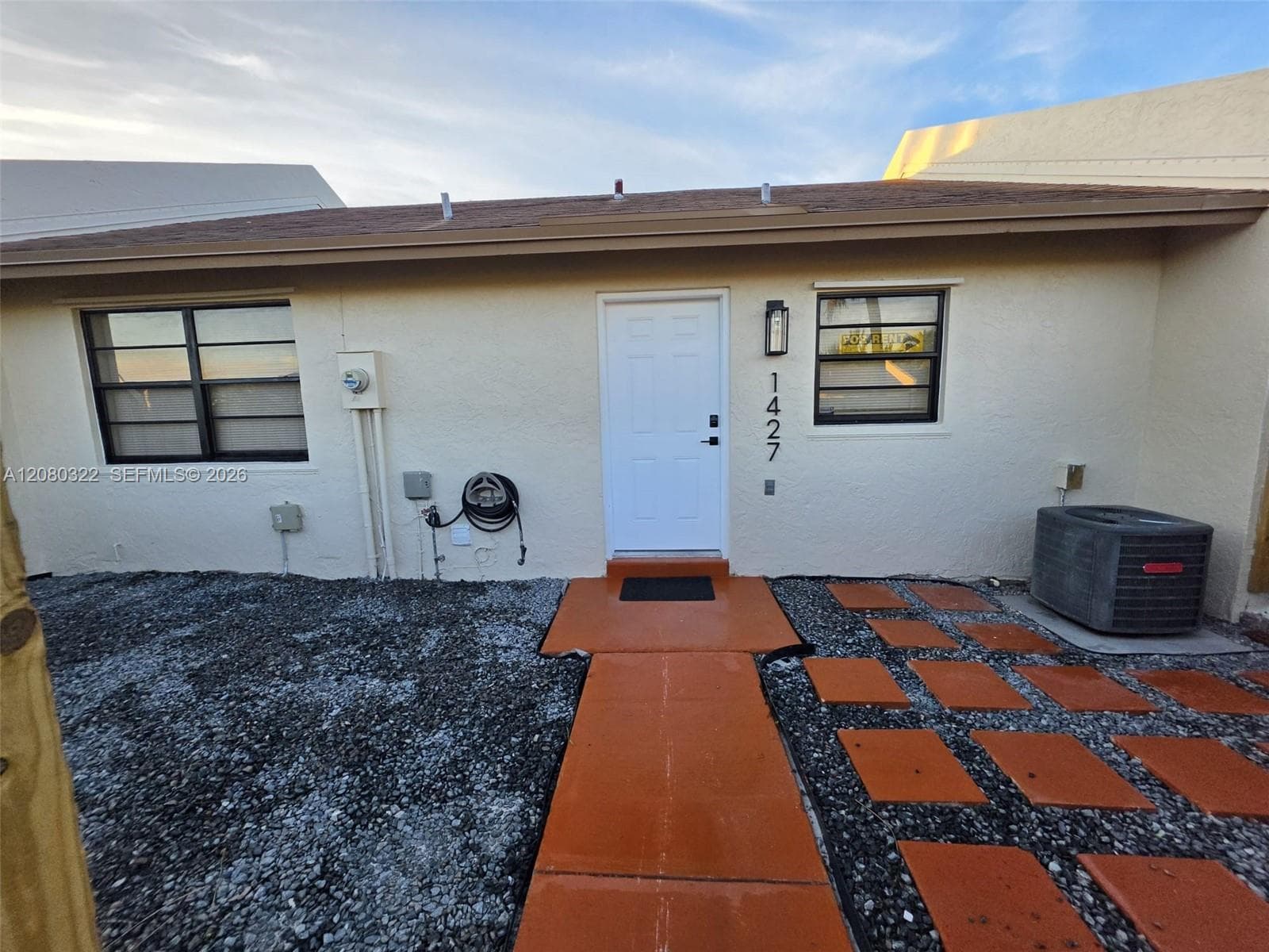 Townhouse at 1427 Towhee St, Homestead FL 33035