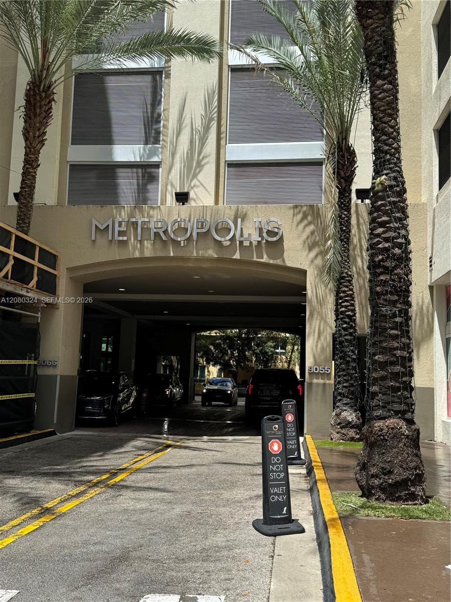 Condominium at 9055 SW 73rd Ct # 1108, Miami FL 33156