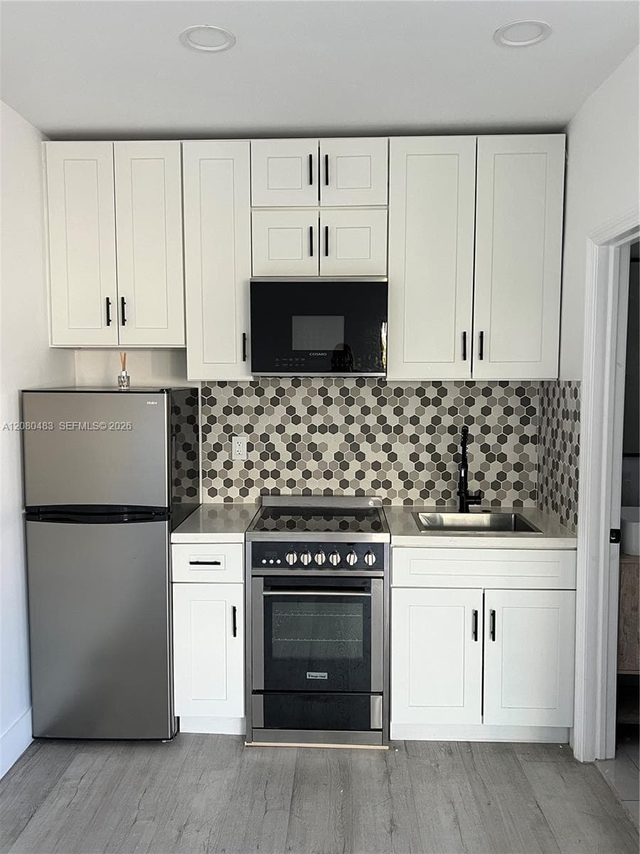 Apartment at 7128 Indian Creek Dr # 6, Miami Beach FL 33141