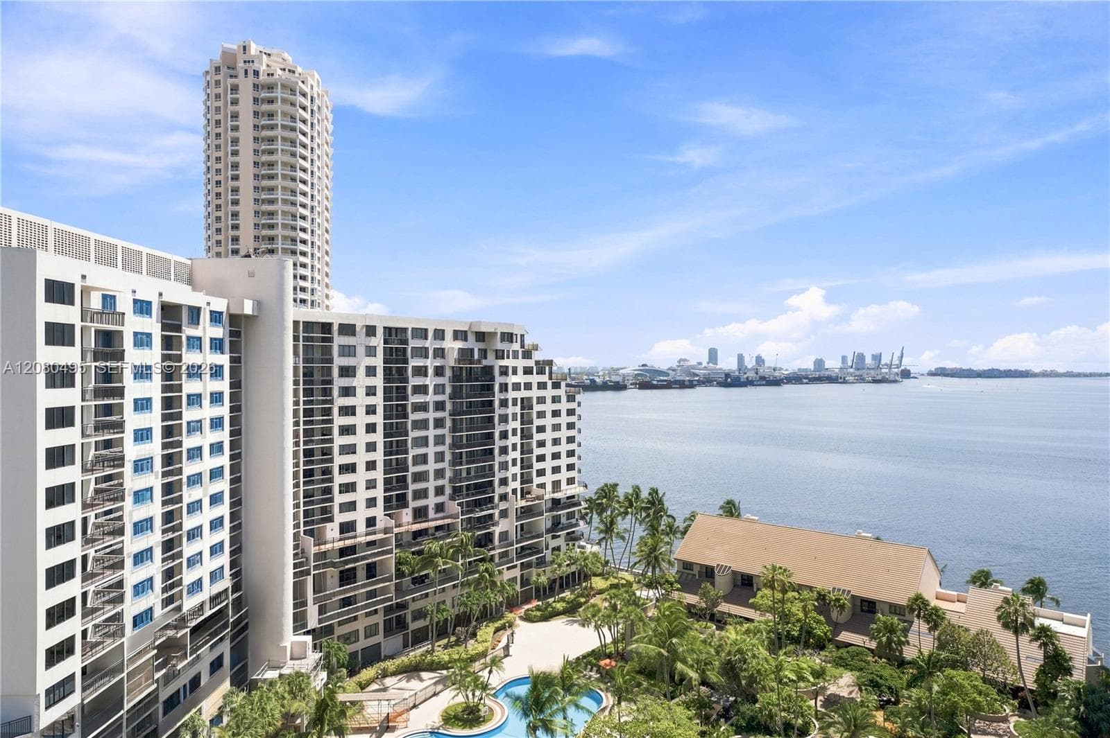 Condominium at 520 Brickell Key Dr # A1616, Miami FL 33131