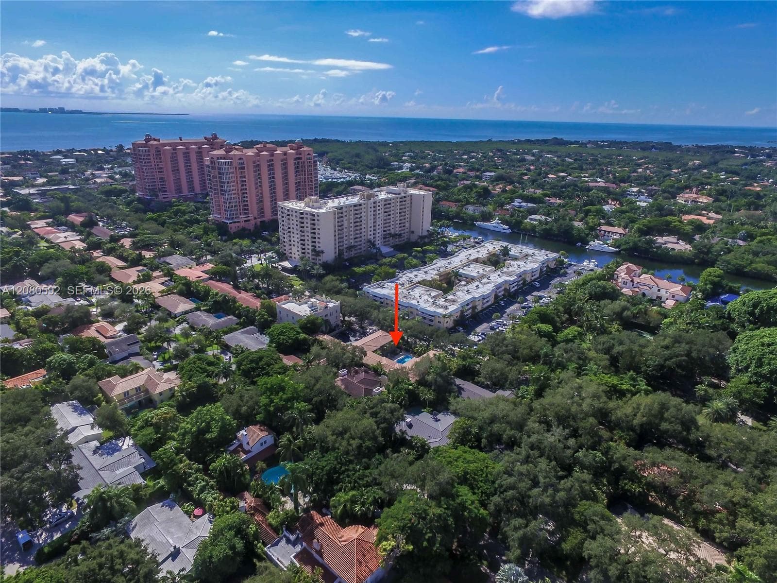 Apartment at 125 Edgewater Dr # 12A, Coral Gables FL 33133