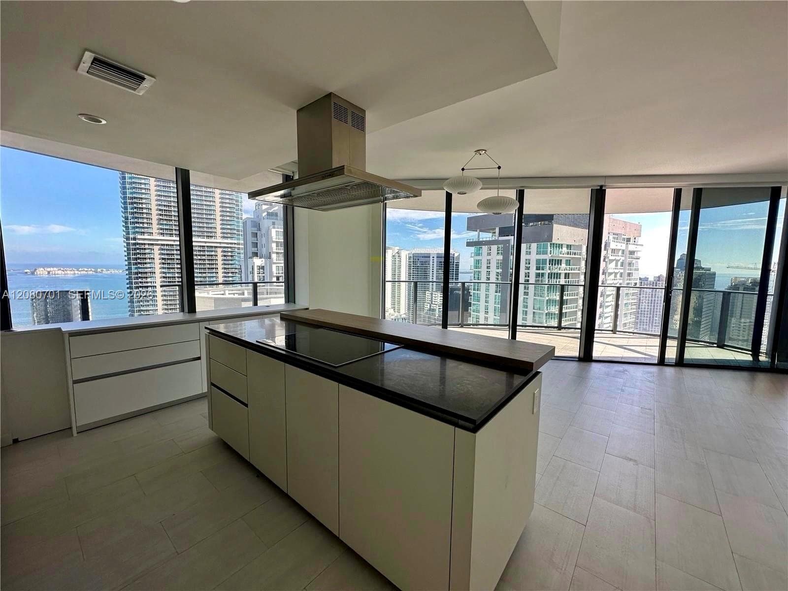 Condominium at Miami, FL, 33131