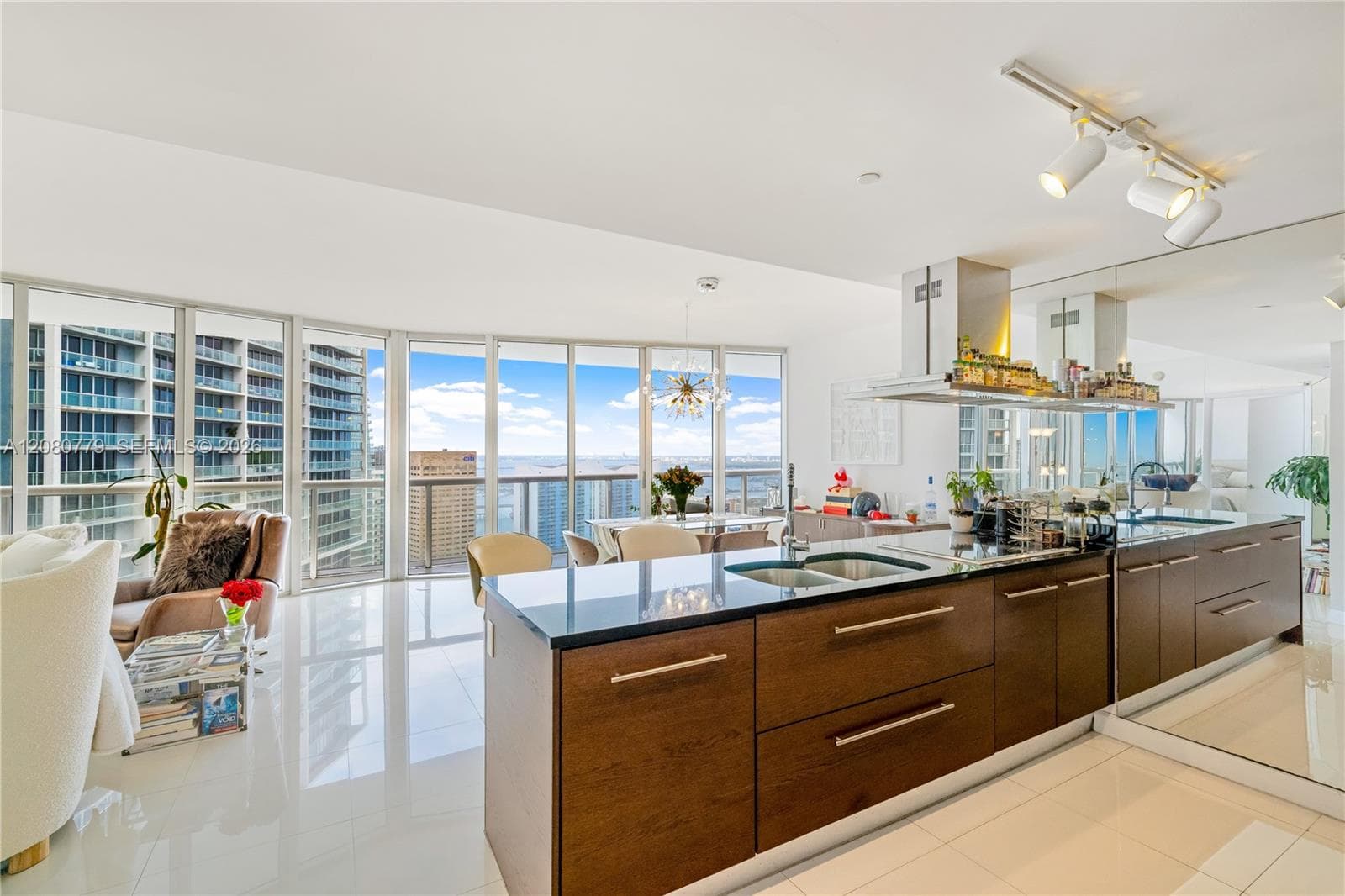 Condominium at 495 Brickell Ave # 4704, Miami FL 33131
