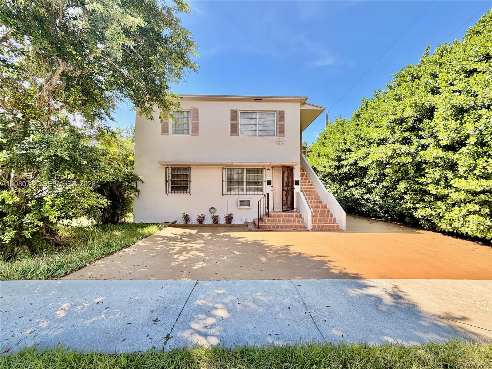 Multi Family at 3790 SW 27th St # 3790, Miami FL 33134