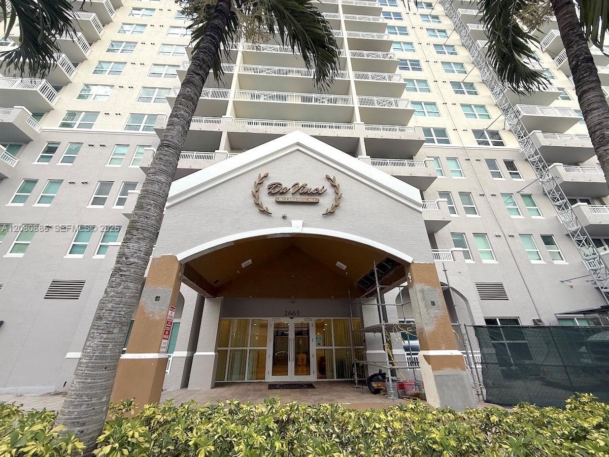 Condominium at 2665 SW 37th Ave # 1111, Miami FL 33133