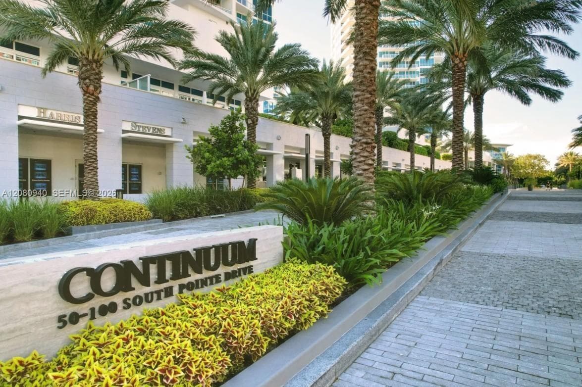 Condominium at 100 S Pointe Dr # 1709, Miami Beach FL 33139