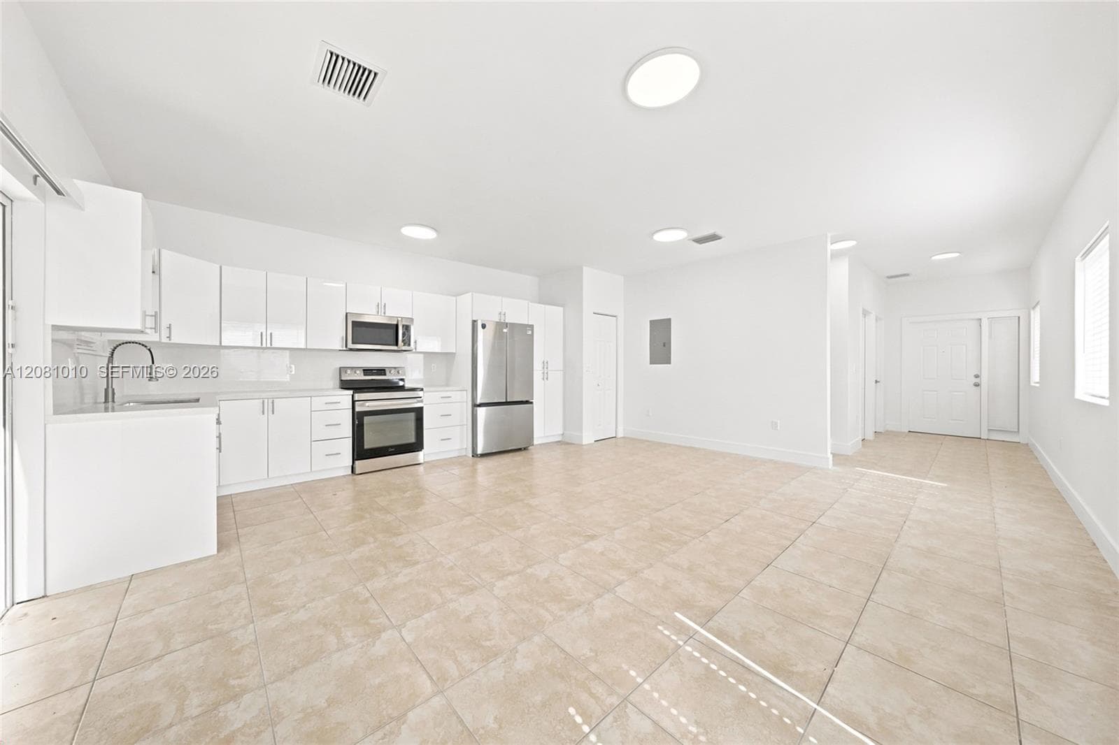 Townhouse at 145 NE 60th St, Miami FL 33137