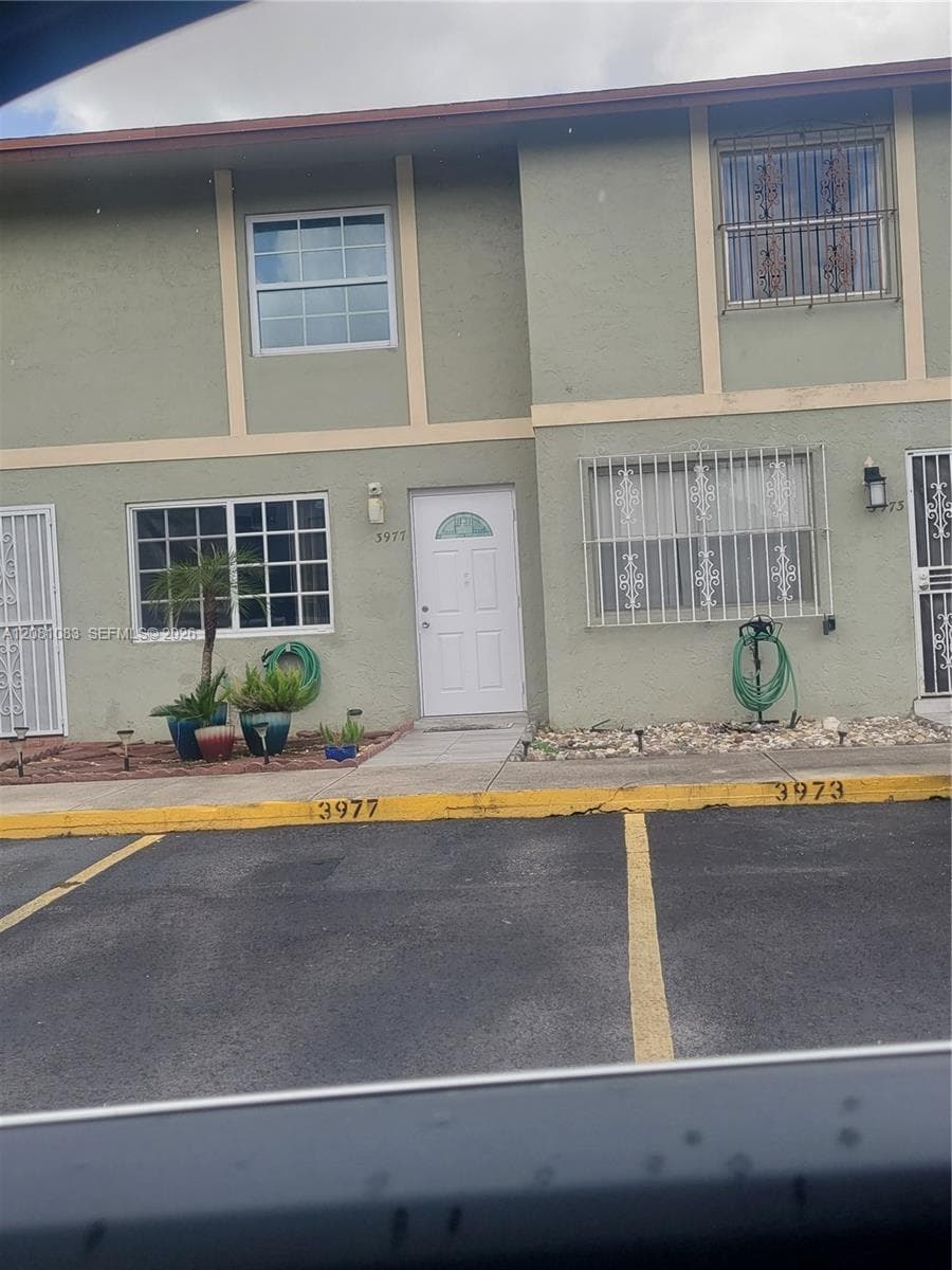 Townhouse at 3973 W 9th Ln # 3, Hialeah FL 33012