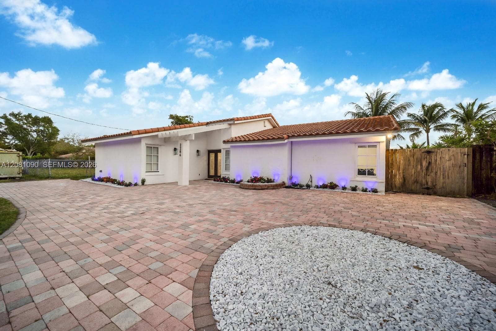 Single Family Residence at 2286 NE 215th St, Miami FL 33180