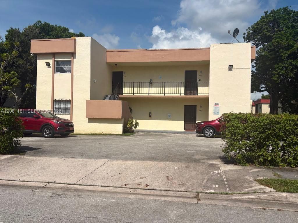 Condominium at 14002 NE 2nd Ct # 2, Miami FL 33161
