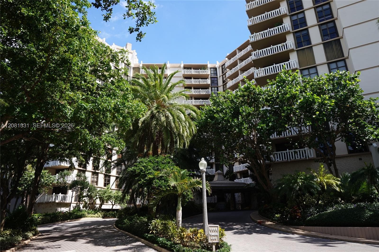 Condominium at 1121 Crandon Blvd # E1006, Key Biscayne FL 33149