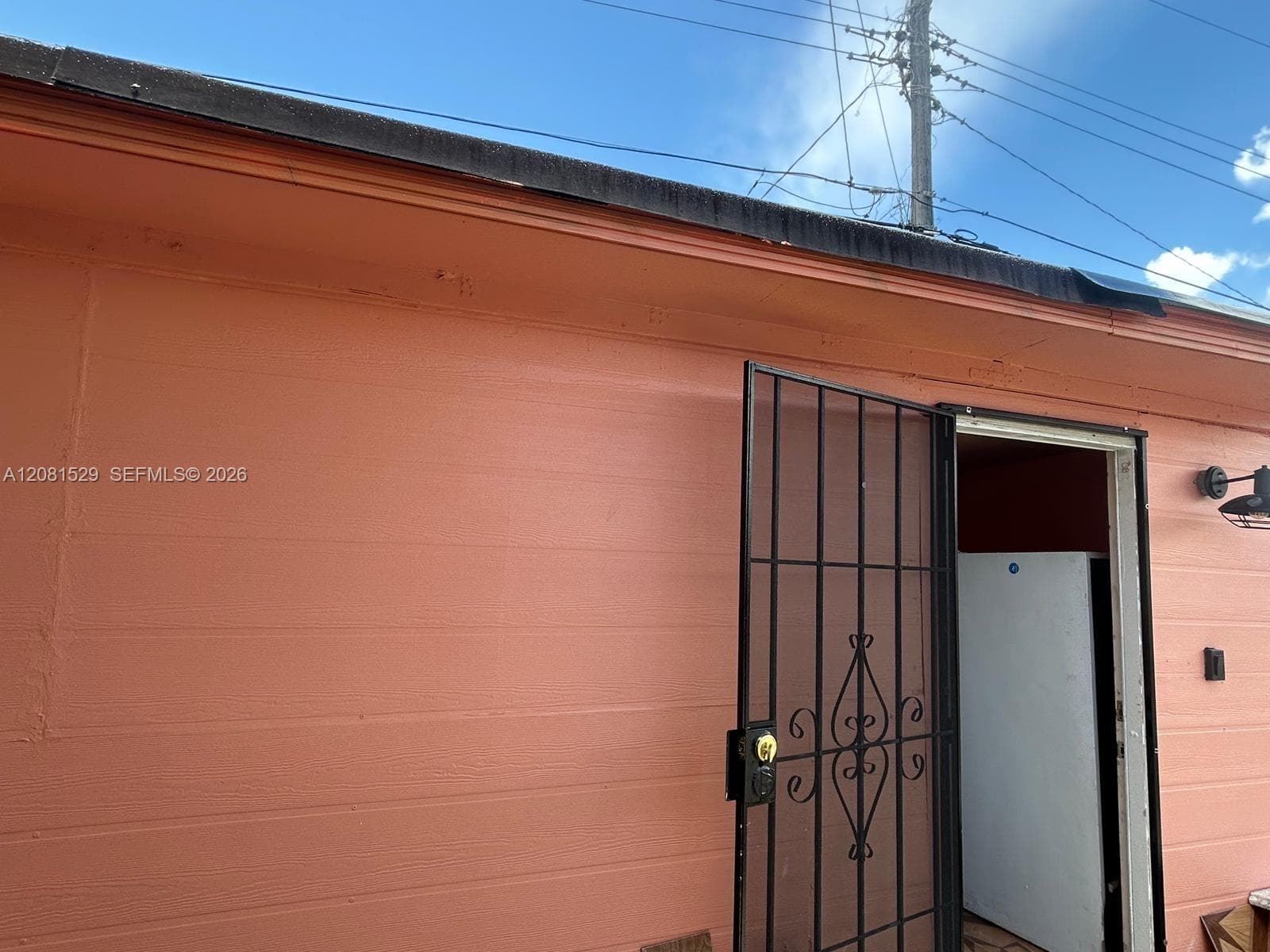 Efficiency at 115 NW 193rd St # 2, Miami Gardens FL 33169
