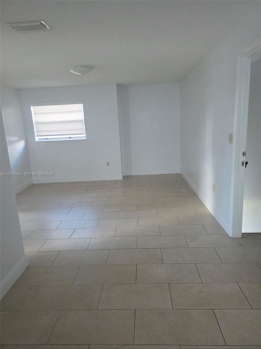 Apartment at 1575 NW 1st St # 3, Miami FL 33125