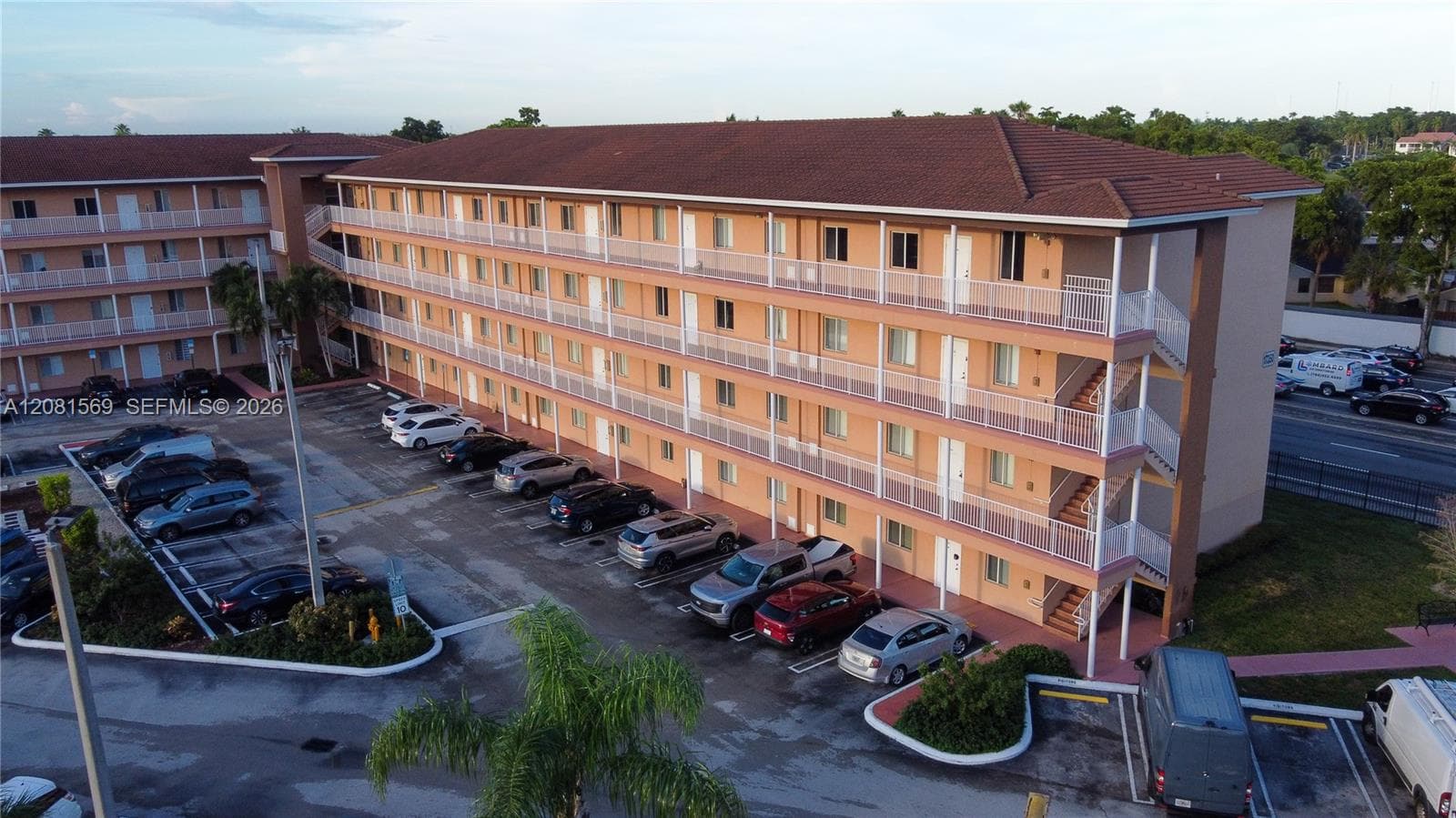 Condominium at 17350 NW 67th Ave # 301, Hialeah FL 33015