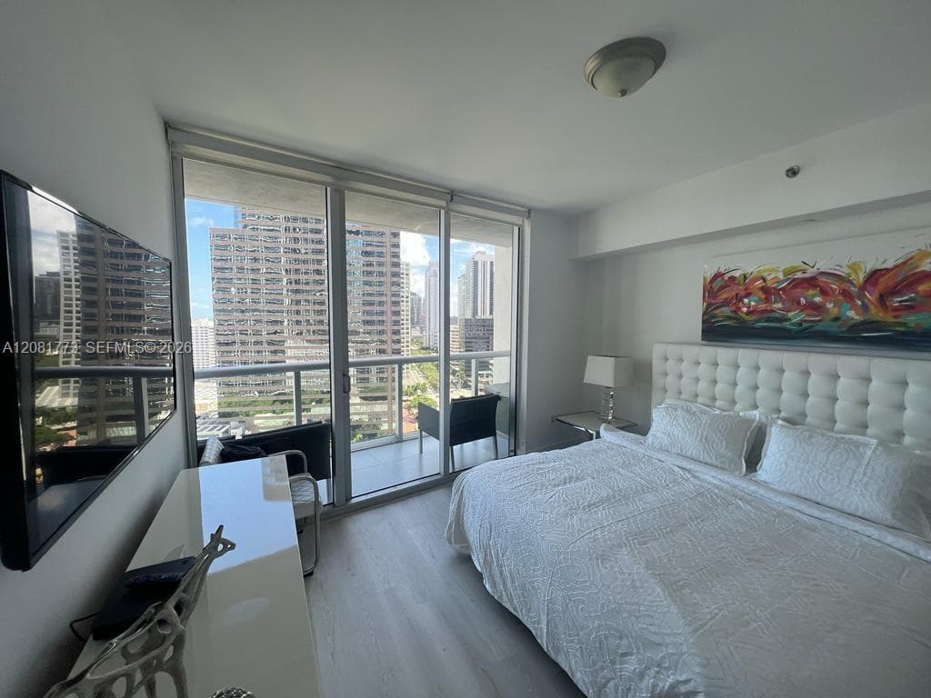 Condominium at 485 Brickell Ave # 2109, Miami FL 33131