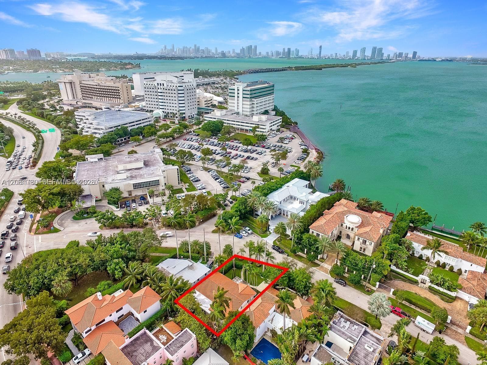Single Family Residence at 4323 N Bay Rd, Miami Beach FL 33140
