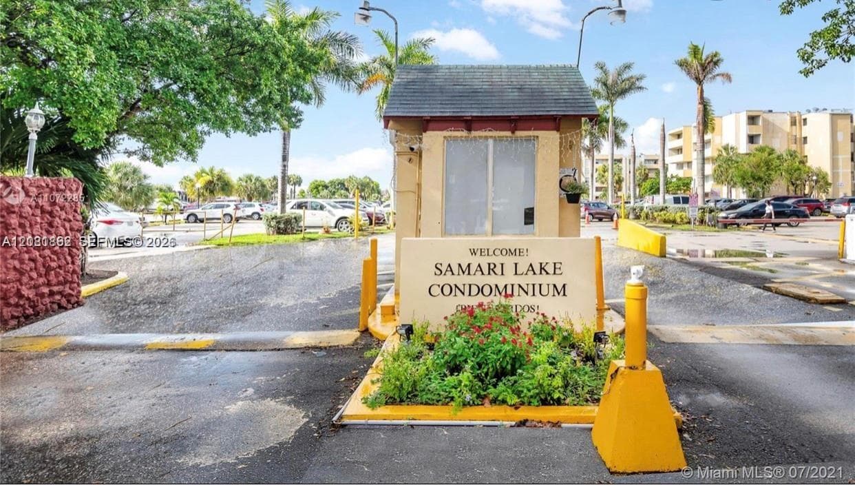 Condominium at 10000 NW 80th Ct # 2132, Hialeah Gardens FL 33016