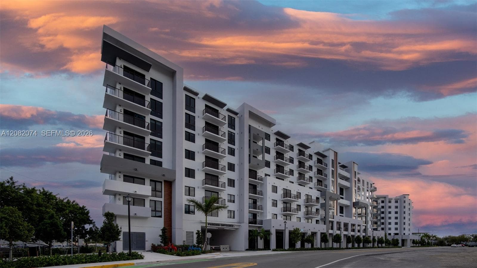 Apartment at 19401 W Dixie Hwy # 202, Miami FL 33180