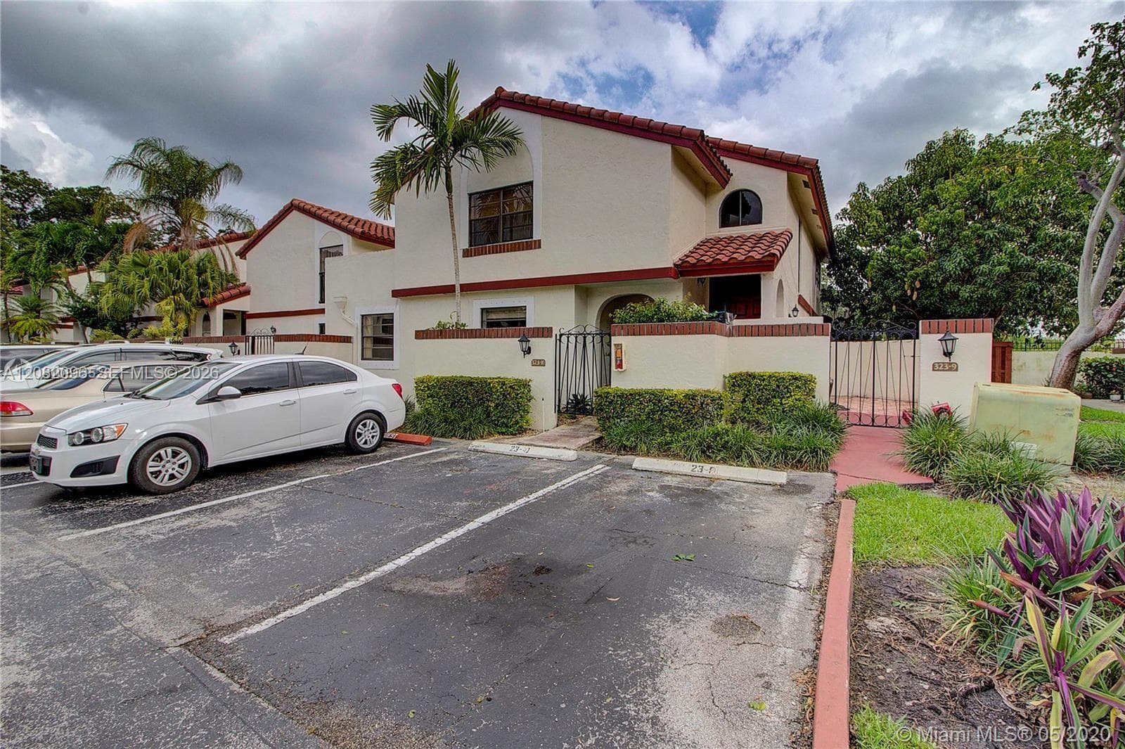 Condominium at 323 Ives Dairy Rd # 10, Miami FL 33179