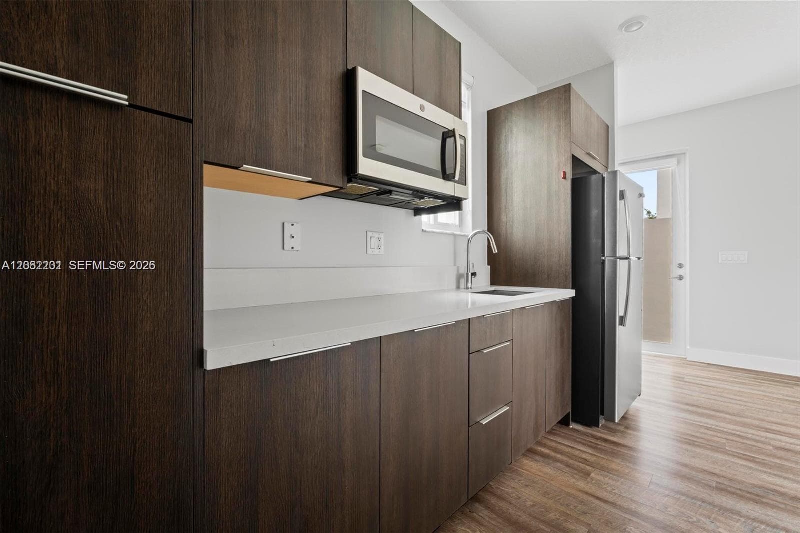 Efficiency at 6658 NW 102nd Path, Doral FL 33178