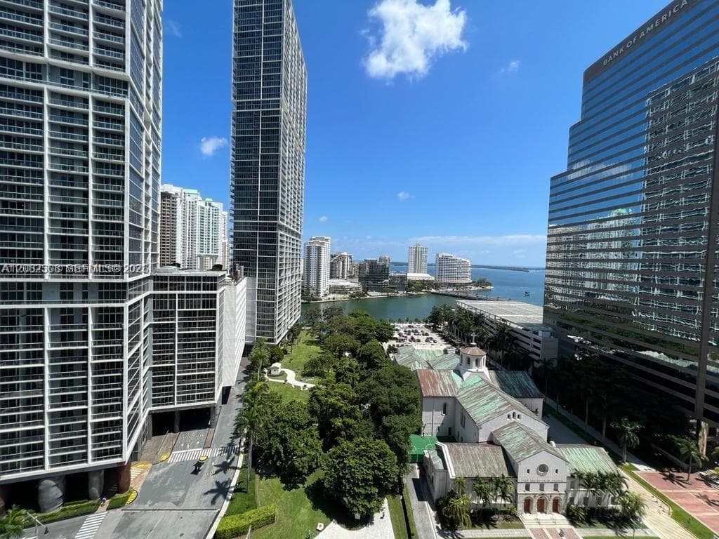 Condominium at 500 Brickell Ave # 2100, Miami FL 33131