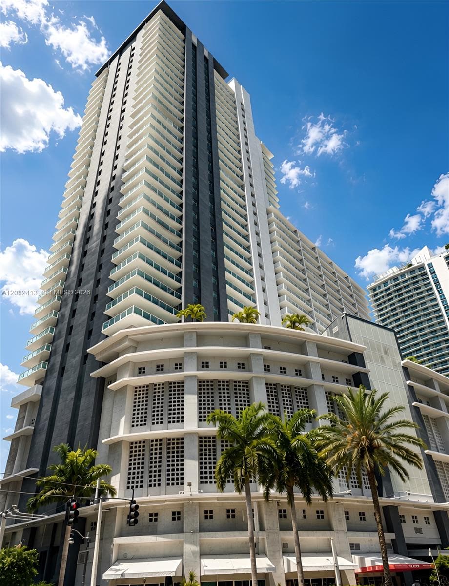 Condominium at 1250 S Miami Ave # 2405, Miami FL 33130