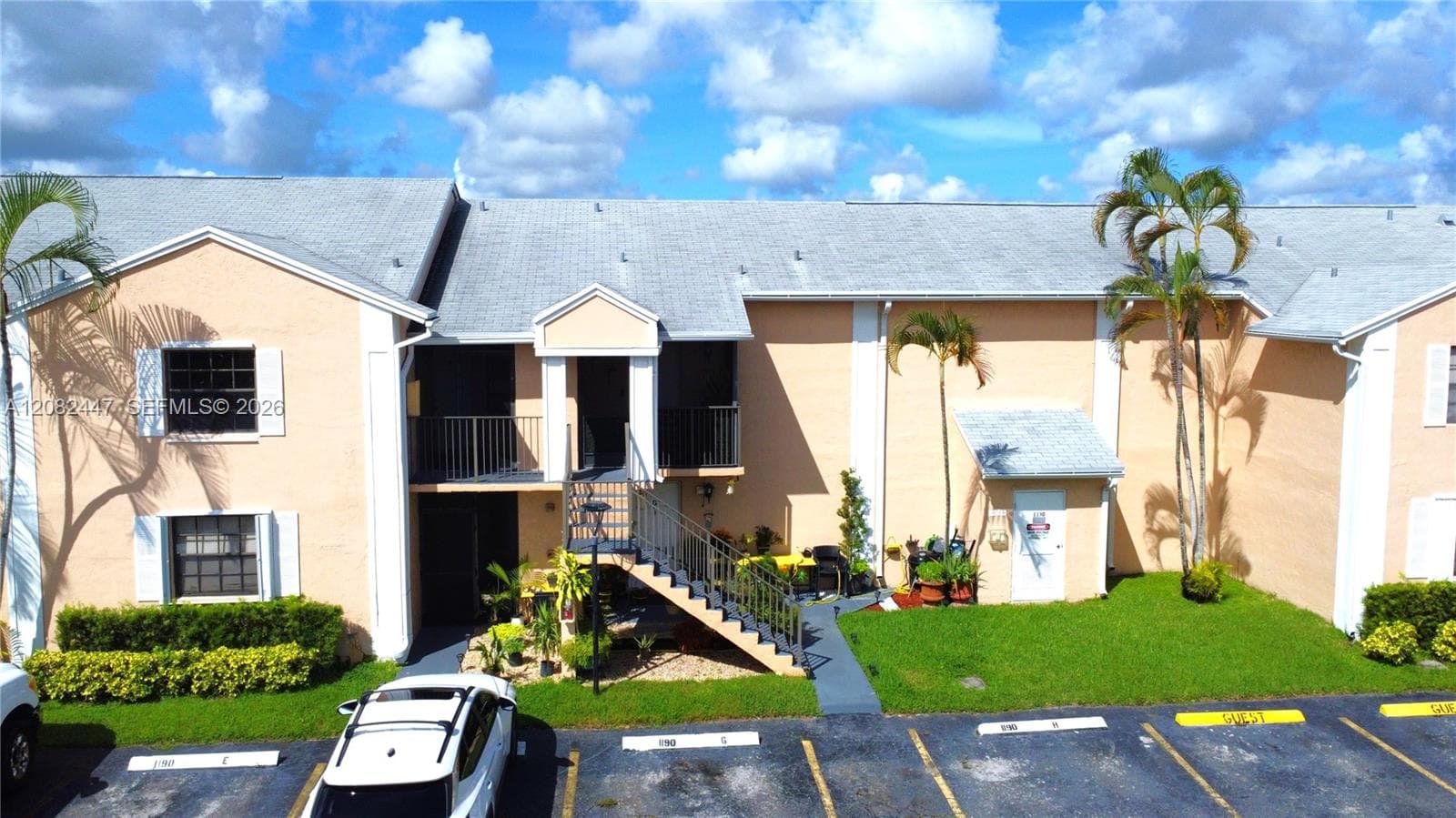 Condominium at 1190 Washington Cir # 1190E, Homestead FL 33034