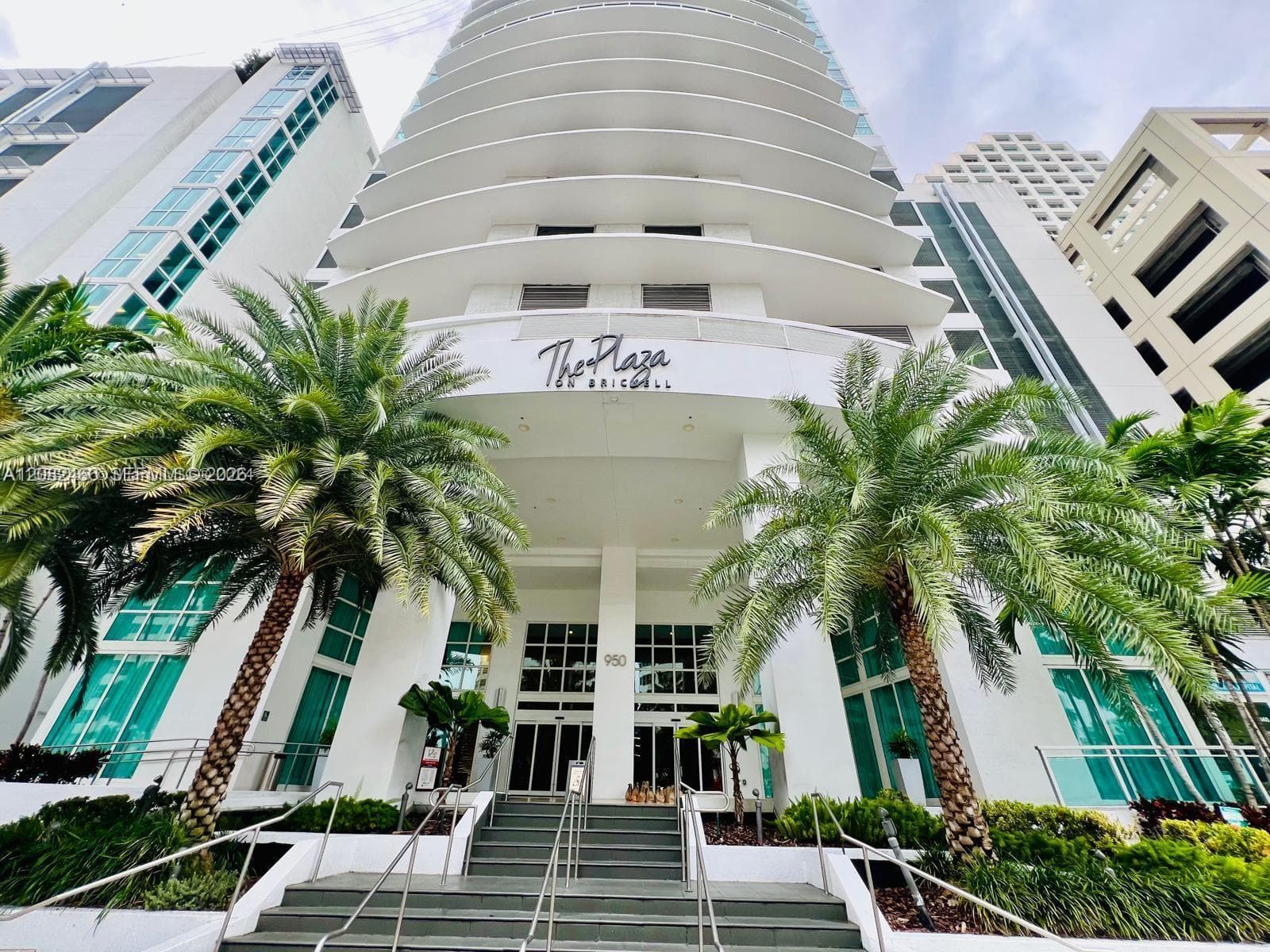 Condominium at 950 S Brickell Bay # 1109, Miami FL 33131