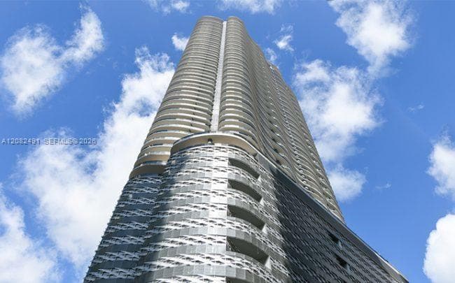 Condominium at 1000 Brickell Plaza # 2406, Miami FL 33131