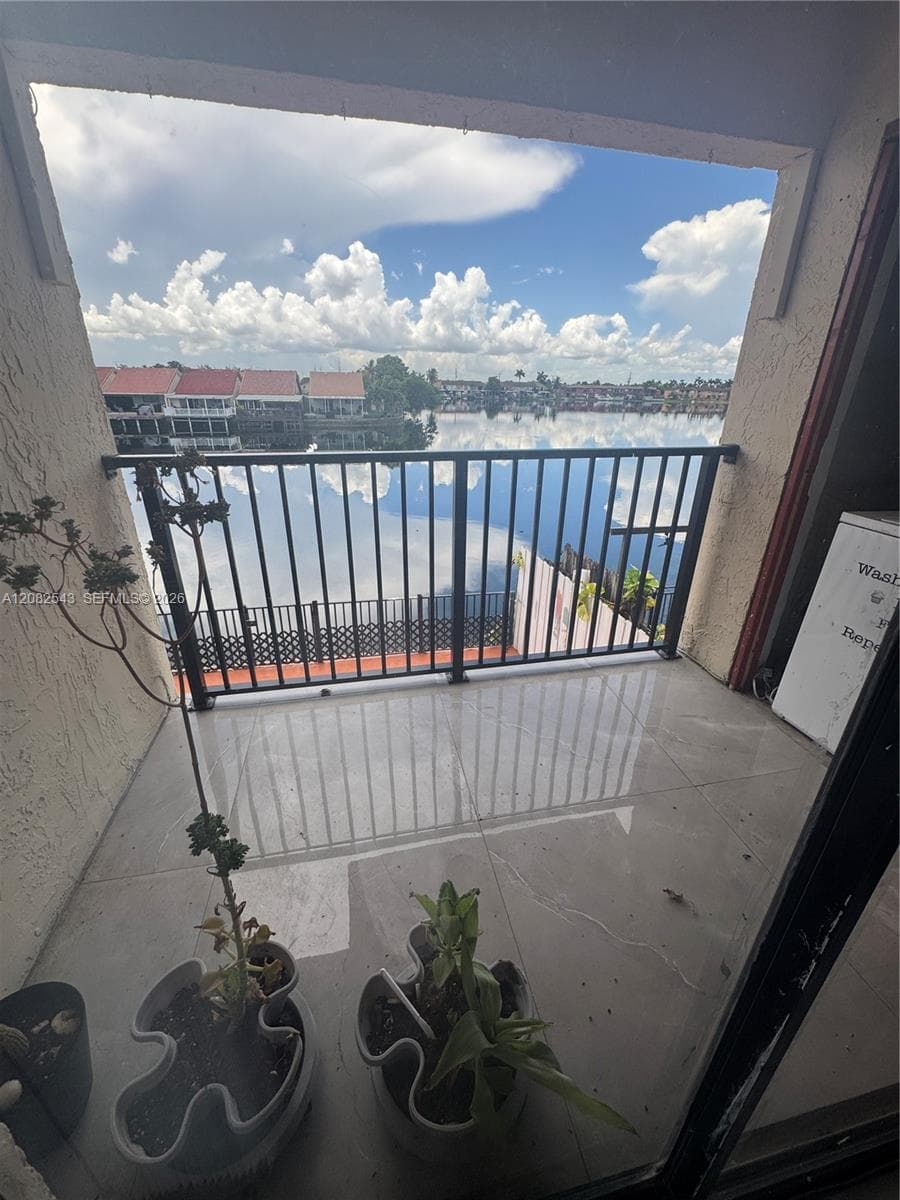 Condominium at 5530 W 26th Ct # 210, Hialeah FL 33016