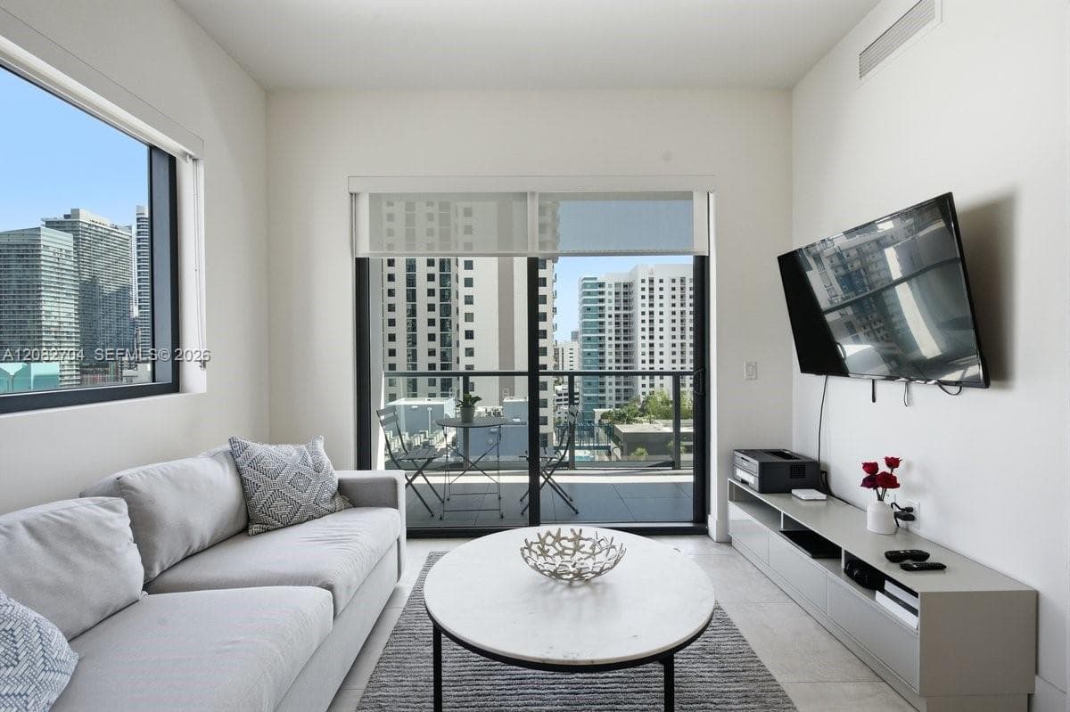 Condominium at 239 SW 9th St # 1501, Miami FL 33130