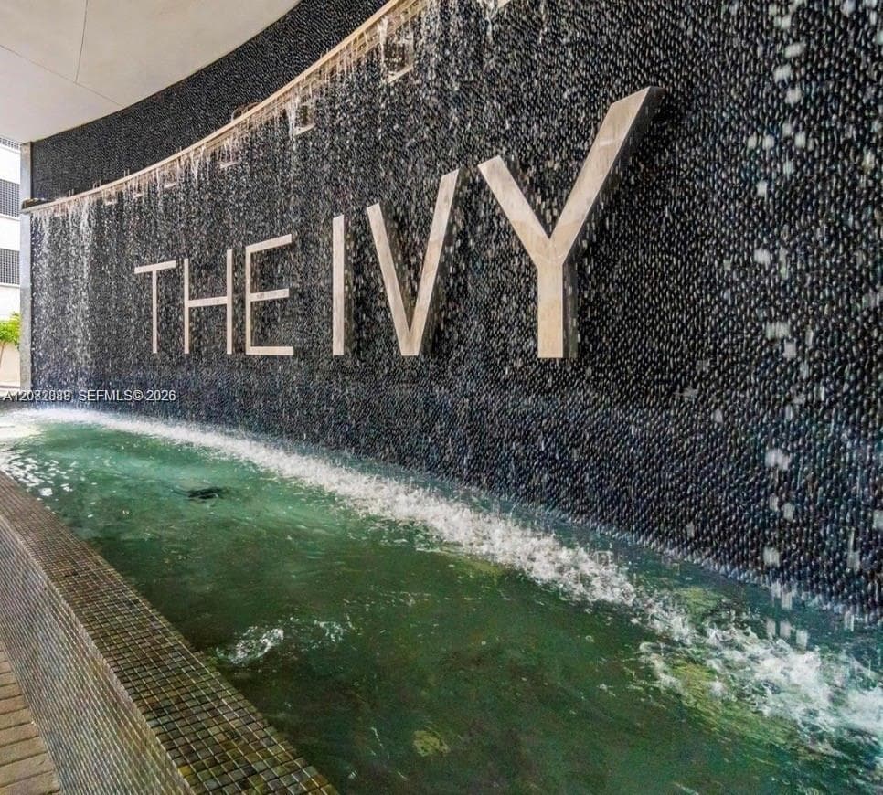 Condominium at 90 SW 3rd St # 3408, Miami FL 33130