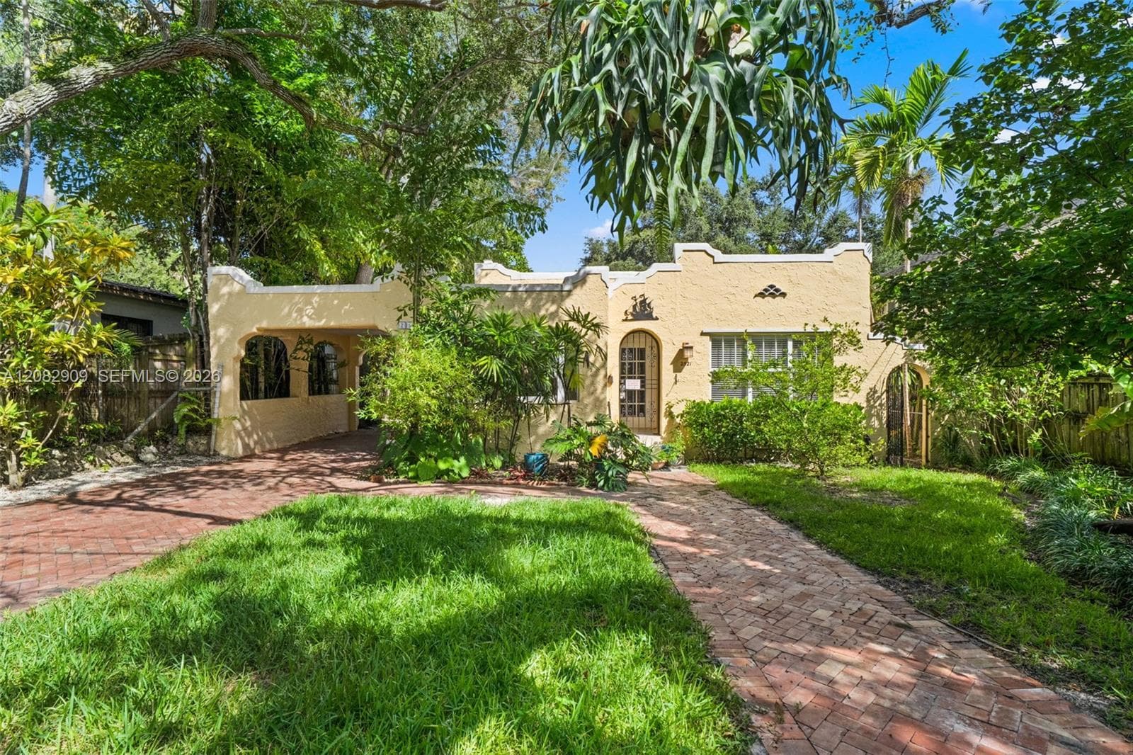 Single Family Residence at 2521 Inagua Ave, Miami FL 33133