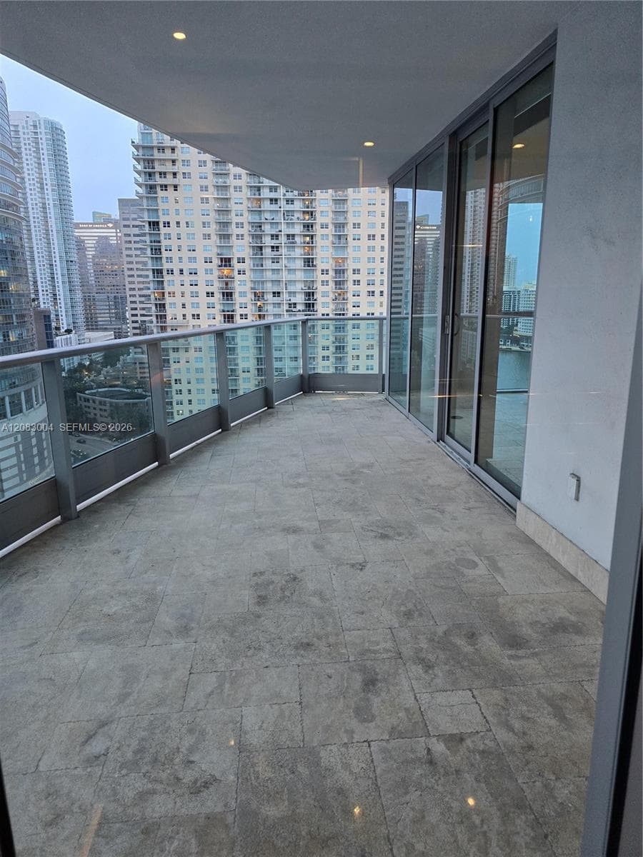 Condominium at 1331 Brickell Bay Dr # 2102, Miami FL 33131