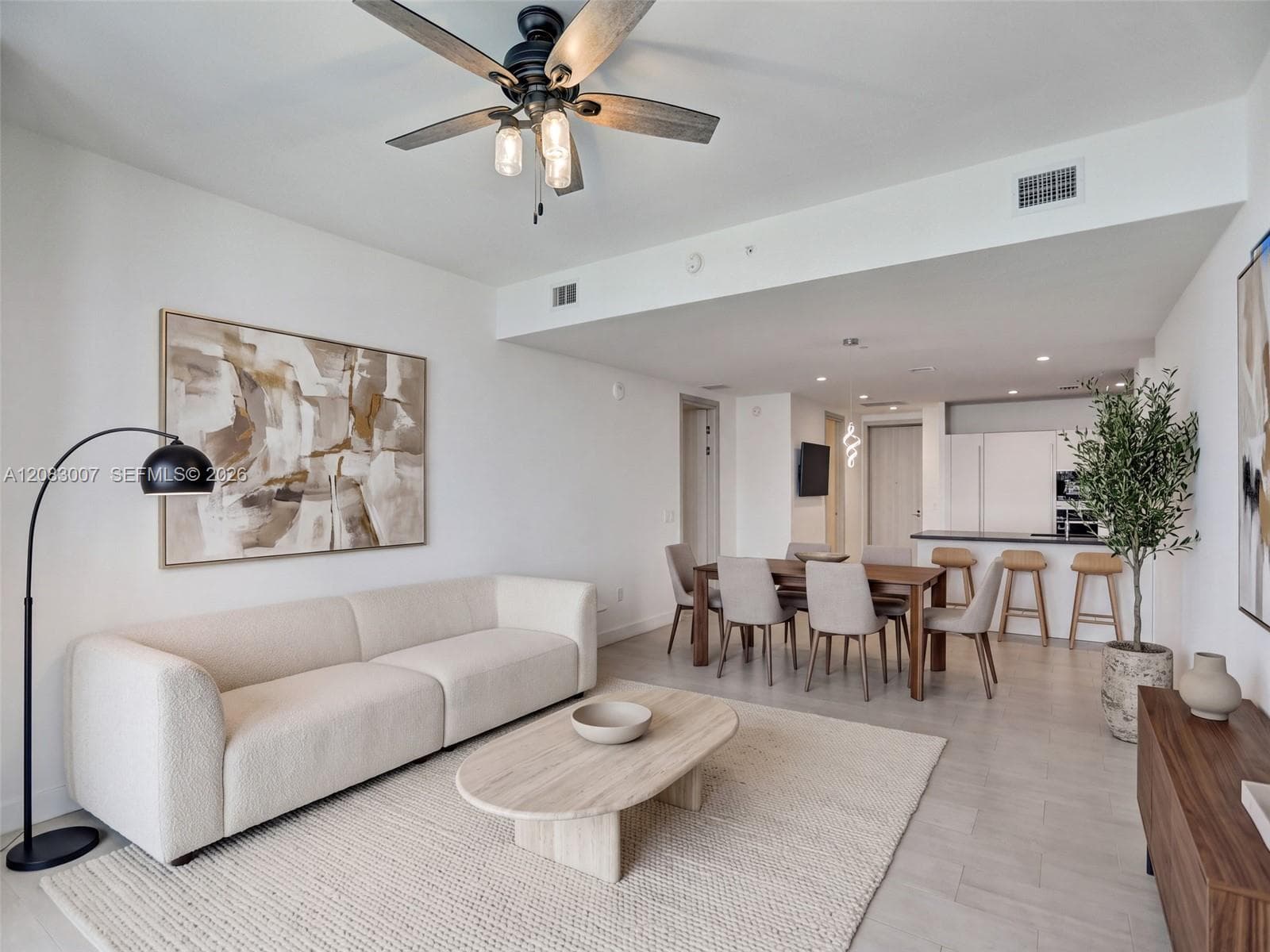 Condominium at 1000 Brickell Plz, Miami FL 33131