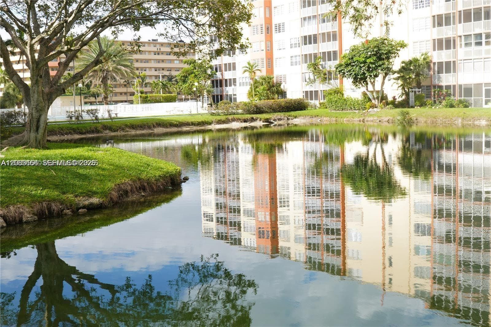 Condominium at 1780 NE 191st St # 2, North Miami Beach FL 33179