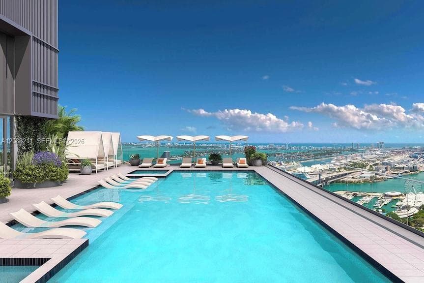 Condominium at 121 NE 5th St # 2905, Miami FL 33132