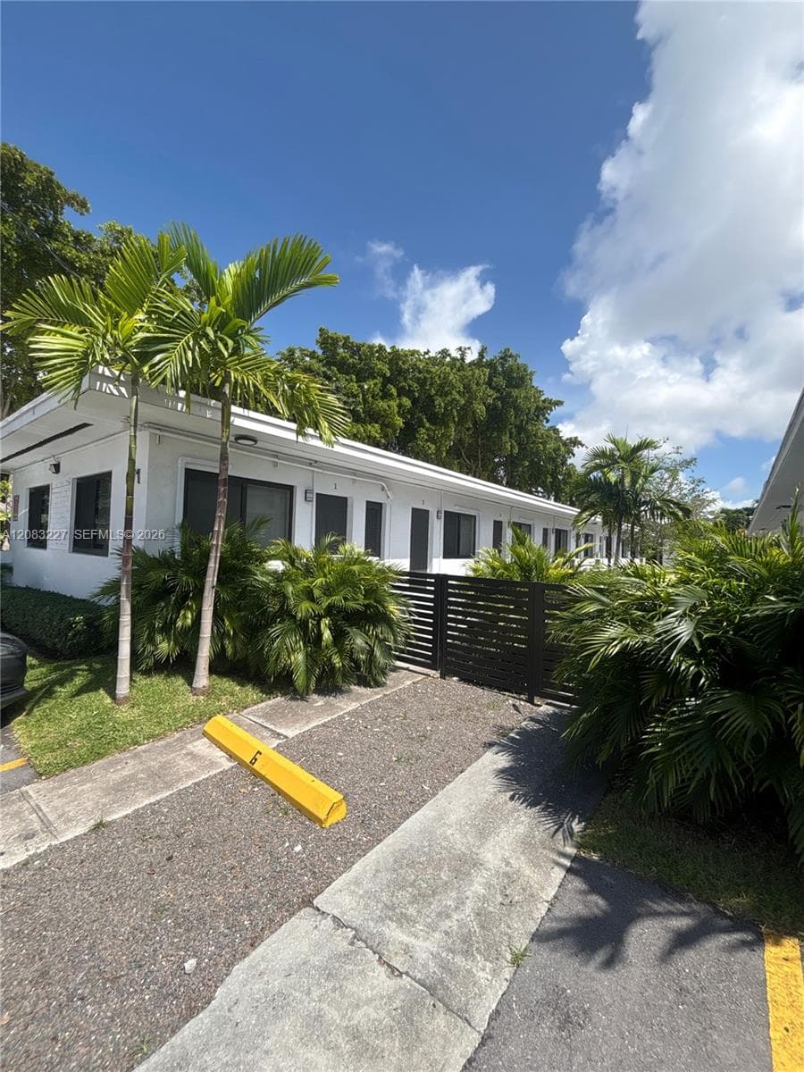 Apartment at 671 SW 7th St # 1, Miami FL 33130