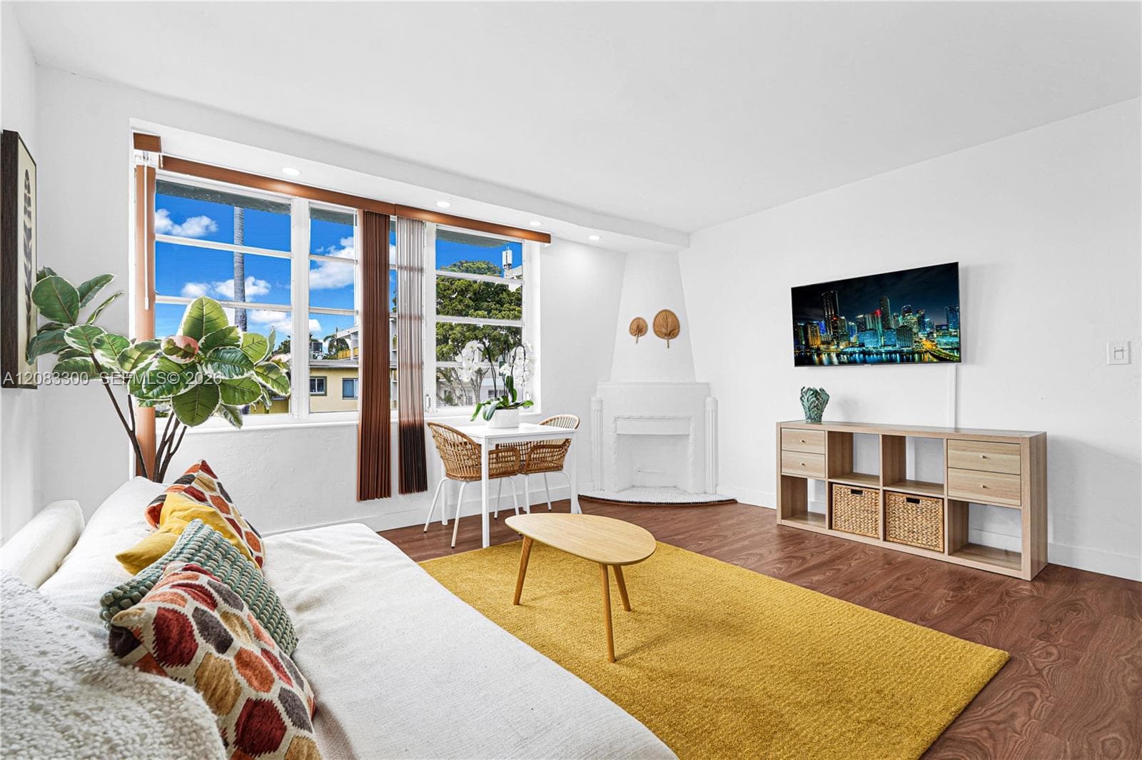 Condominium at Miami Beach, FL, 33139
