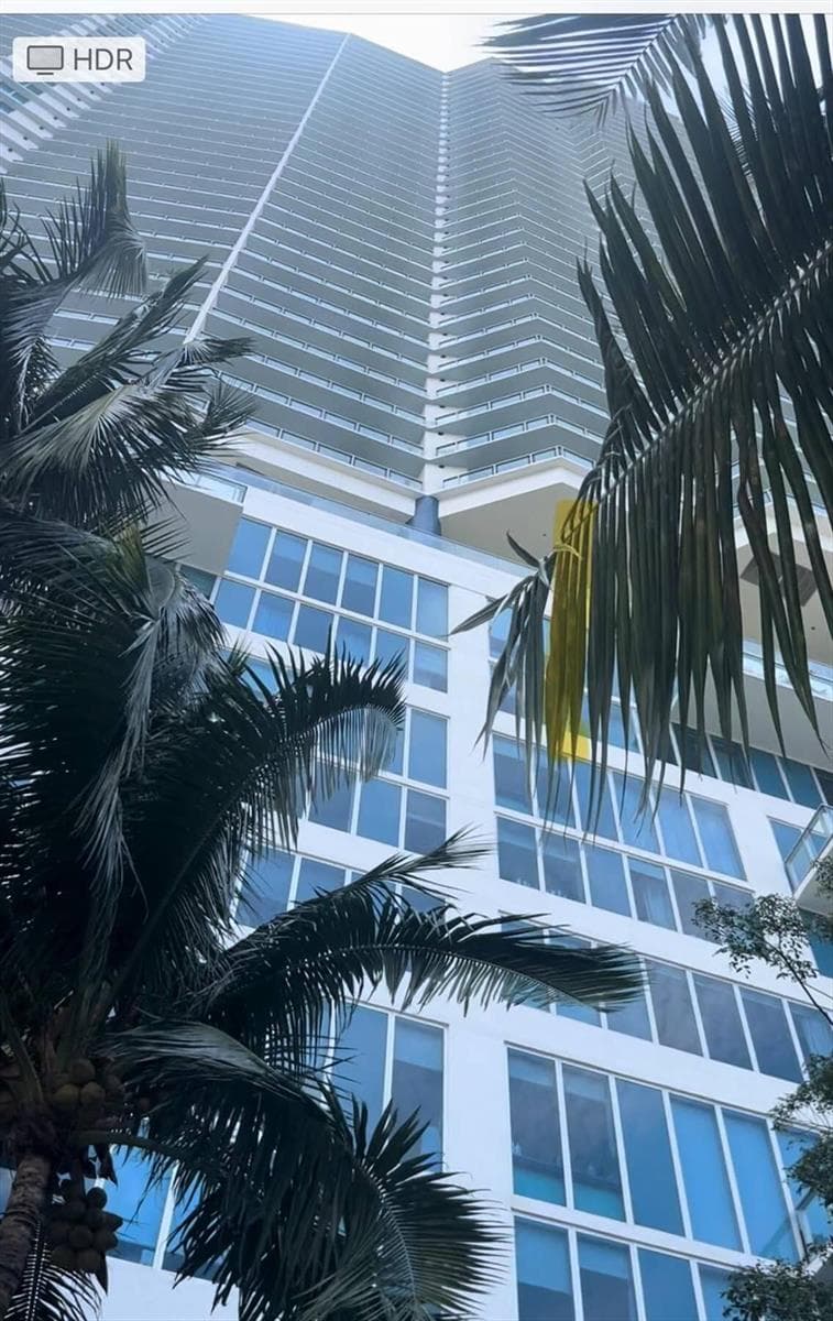 Condominium at 185 SW 7th Street # 1802, Miami FL 33130