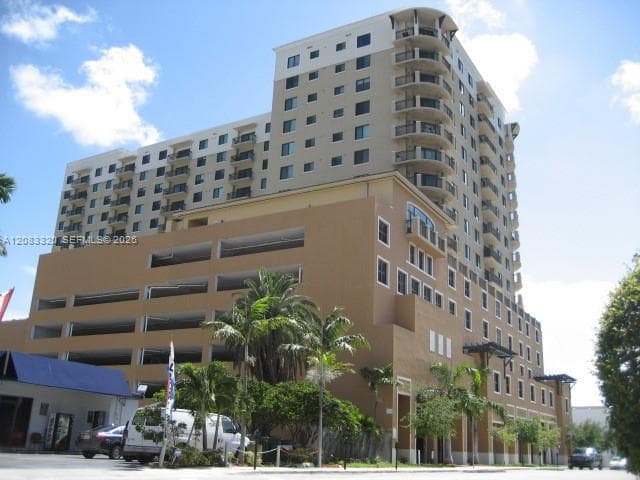 Condominium at Miami, FL, 33126