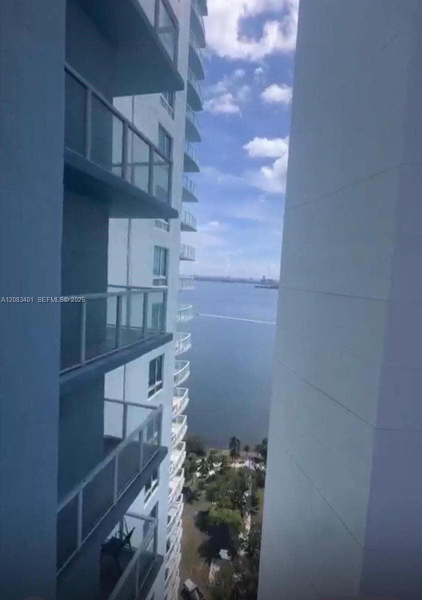 Condominium at 1900 N Bayshore Dr # 3007, Miami FL 33132