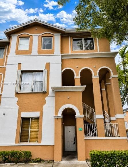 Condominium at 7080 NW 177th St # 13, Hialeah FL 33015