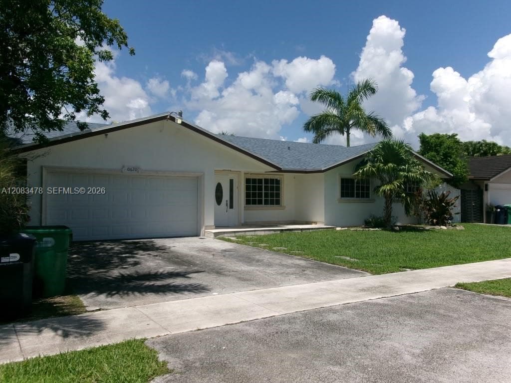 Single Family Residence at 10620 SW 146th Ct, Miami FL 33186