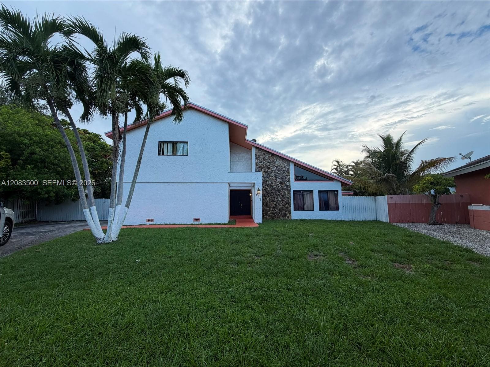 Single Family Residence at 633 NE 204th Ln # 633, Miami FL 33179