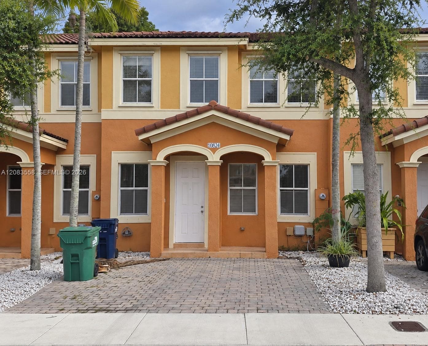 Townhouse at 10824 SW 240th Ln, Homestead FL 33032