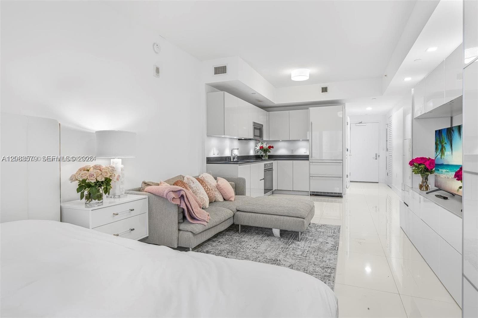 Condominium at 1010 Brickell Ave # 1710, Miami FL 33131
