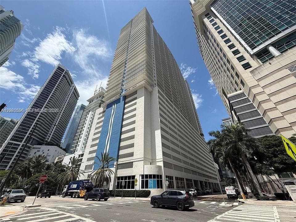 Condominium at 1200 Brickell Bay Dr # 1610, Miami FL 33131