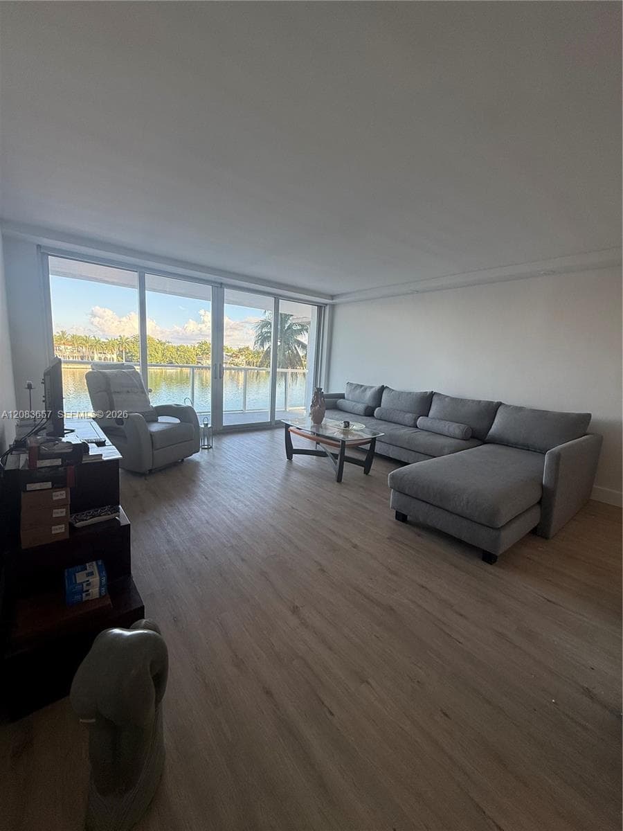 Condominium at 5750 Collins Ave # 3F, Miami Beach FL 33140